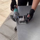 Support pour meuleuse d'angle pour coupe de chanfreins à 45° sur carrelage