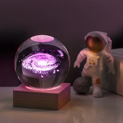 Veilleuse boule de cristal galaxie 3D 💖 ACHETEZ-EN 2 ET OBTENEZ 10 % DE RÉDUCTION